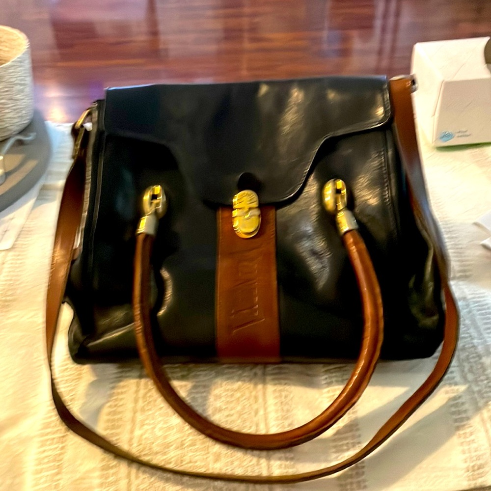 Valentina purse